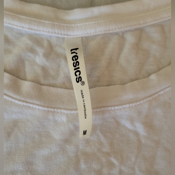 Tresics White Knotted Tee with Striped Sleeves, Size Medium - Picture 3 of 4